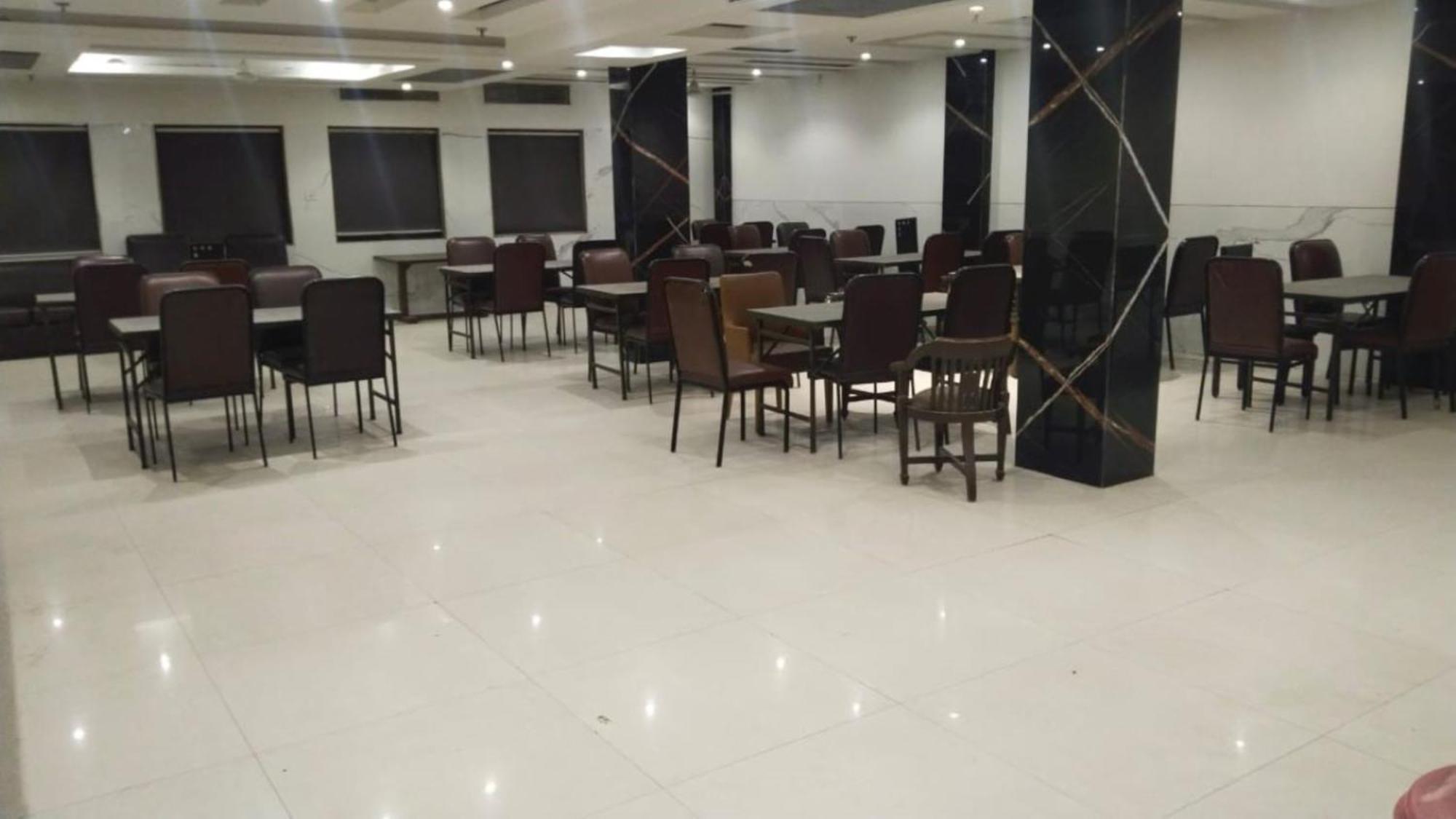 Hotel Star By Star Group- Near Delhi Airport New Delhi Luaran gambar