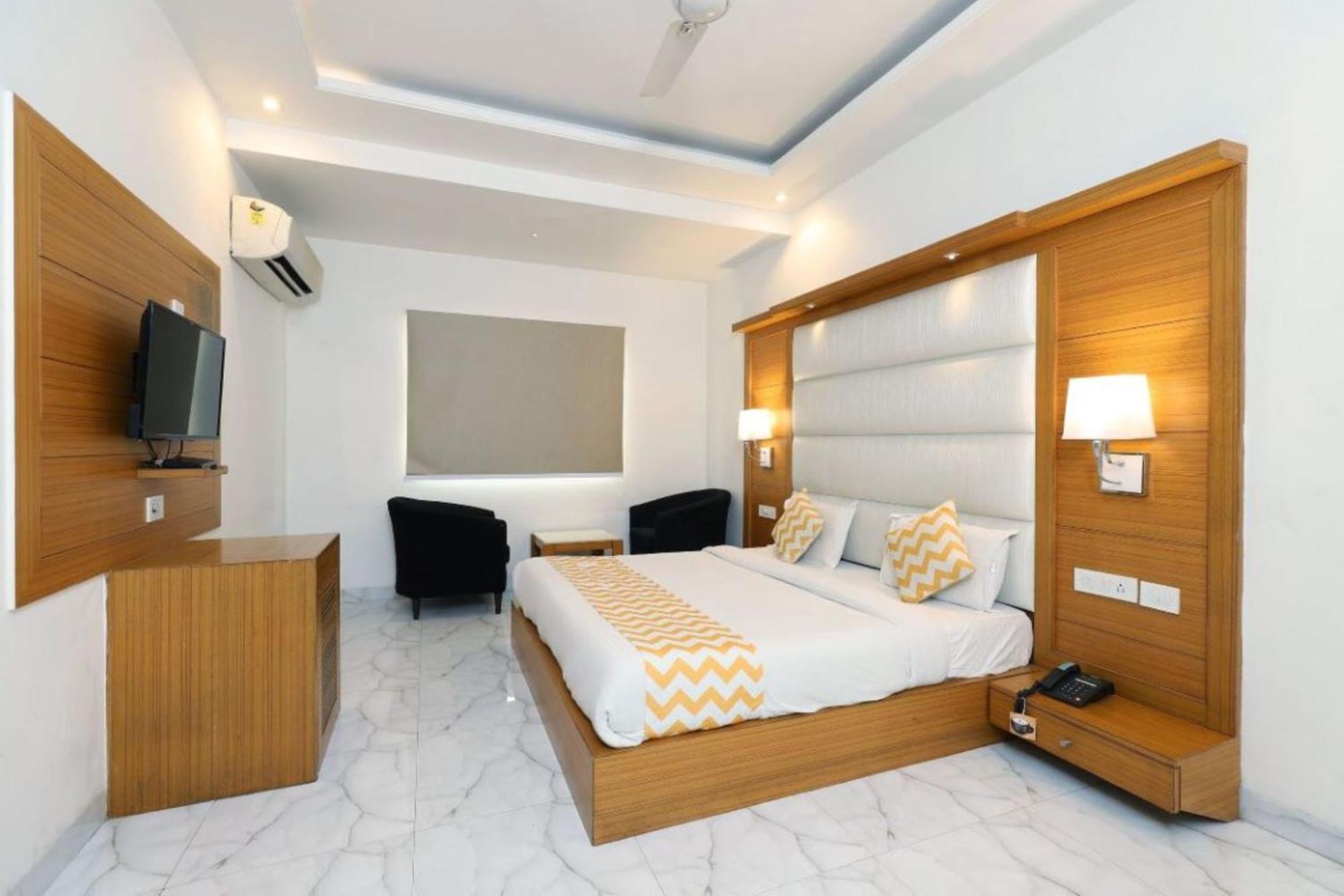 Hotel Star By Star Group- Near Delhi Airport New Delhi Luaran gambar