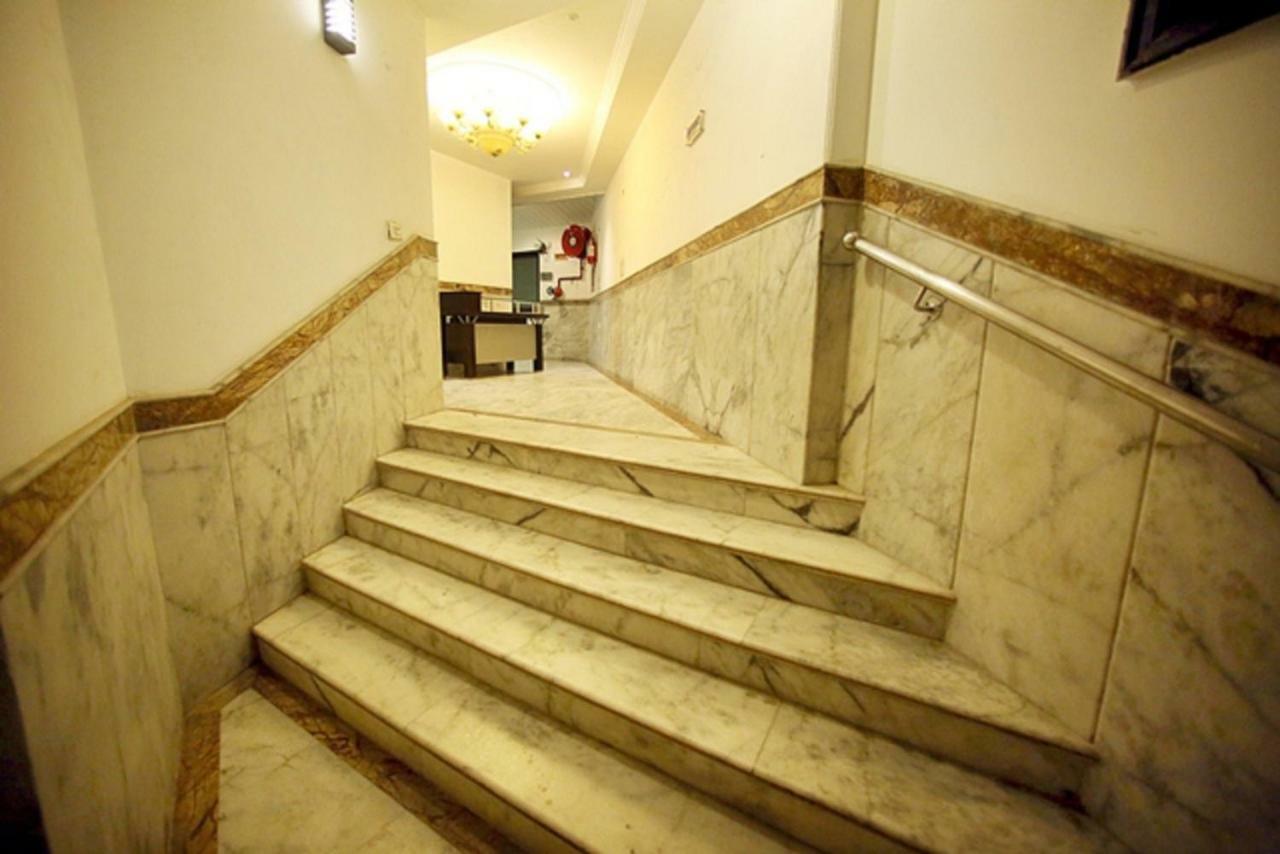 Hotel Star By Star Group- Near Delhi Airport New Delhi Luaran gambar